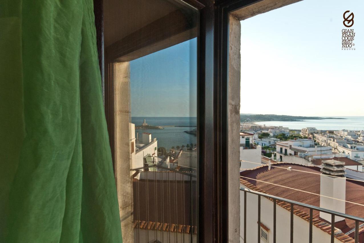 ヴィエステ Torre La Mezzaluna Bed & Breakfast エクステリア 写真